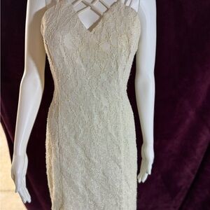 Elegant Cream Lace Dress